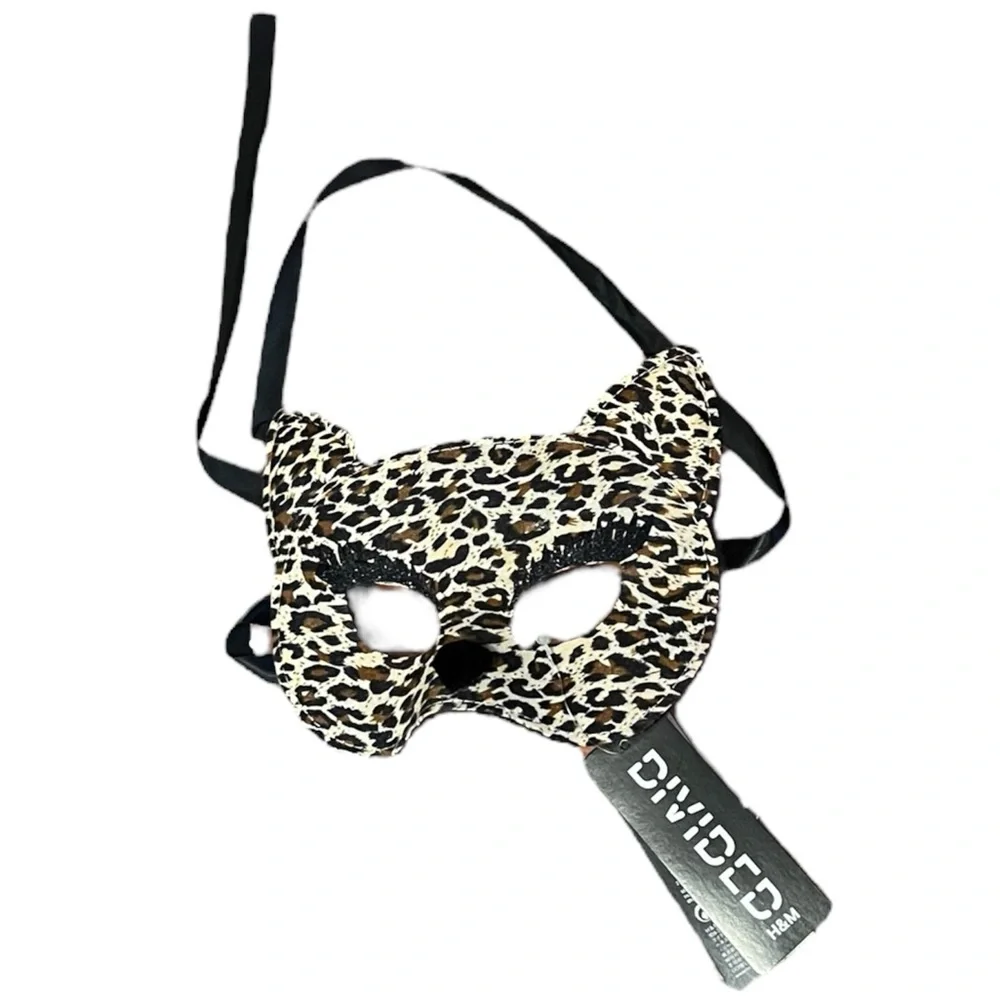 NWT Leopard Print Cat Mask